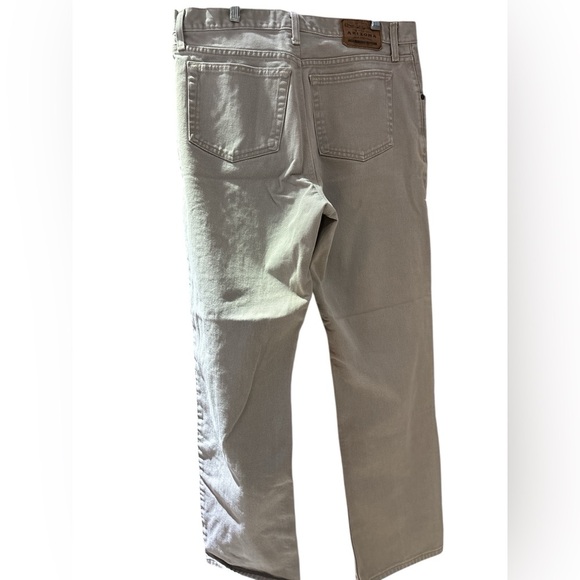 Arizona Jean Company Men's Relaxed Fit Khaki Jeans - Picture 4 of 4